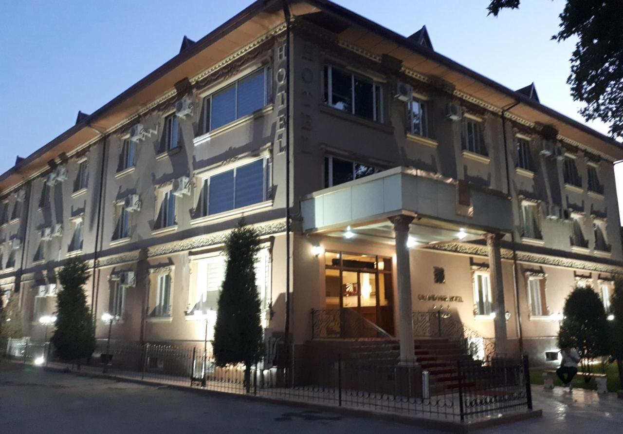 Grand Nur Hotel Tasjkent Eksteriør billede